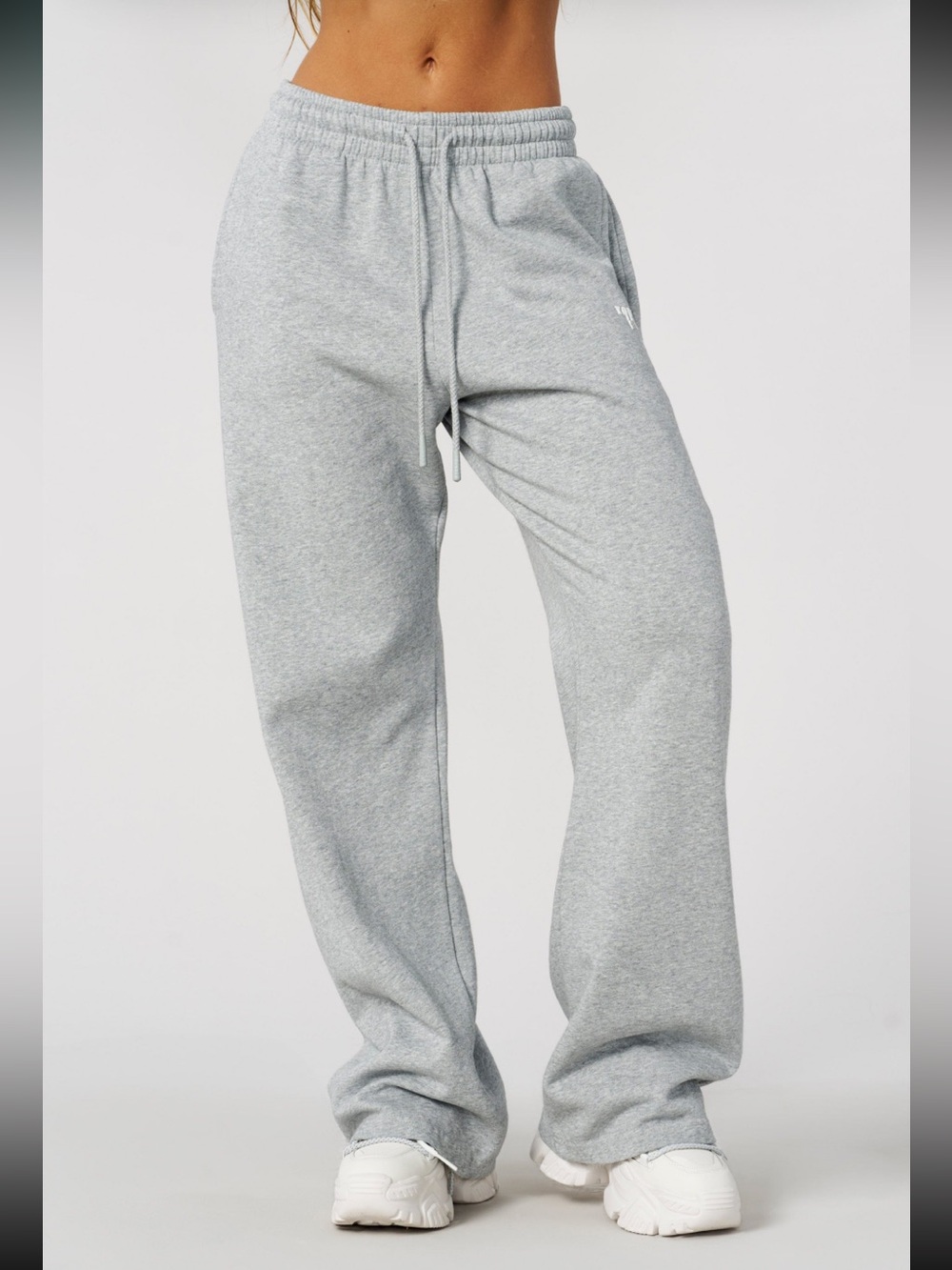 Youngla straight leg sweats NWOT